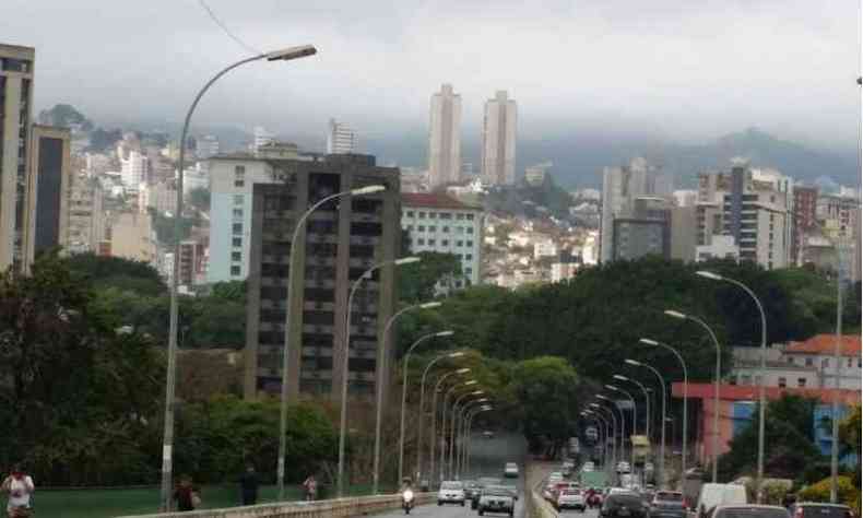 A previso  que a primavera inicie nessa quinta-feira marcada pelo tempo instvel(foto: Paulo Filgueiras/ EM/DA Press)