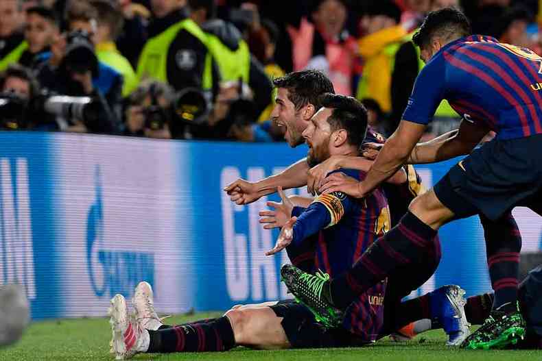 Com os dois gols contra o Liverpool, Messi chegou a 600 pelo Barcelona(foto: Lluis Gene/AFP)
