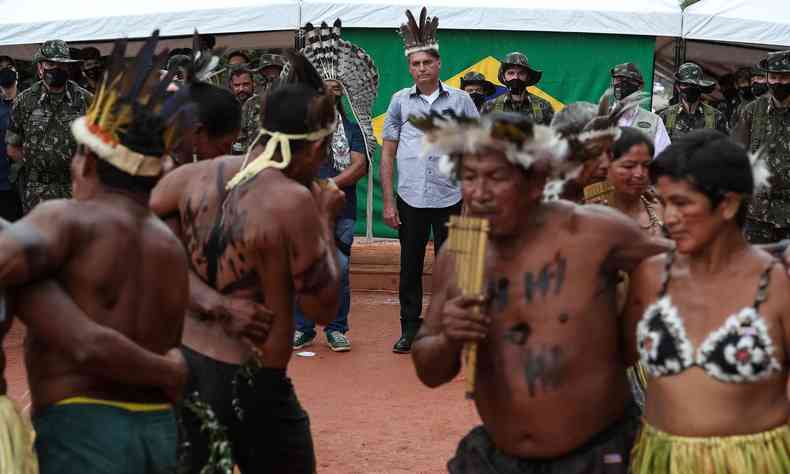Yanomamis e Bolsonaro