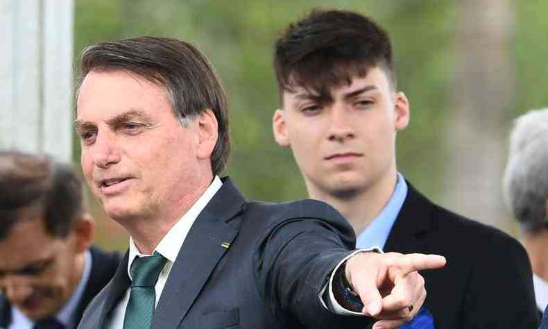 Jair Renan, 'filho 04' de Bolsonaro, tem atuao suspeita e investigada pelo MPF(foto: Evaristo S/AFP)