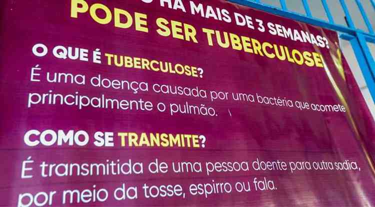 panfleto com sintomas da tuberculose