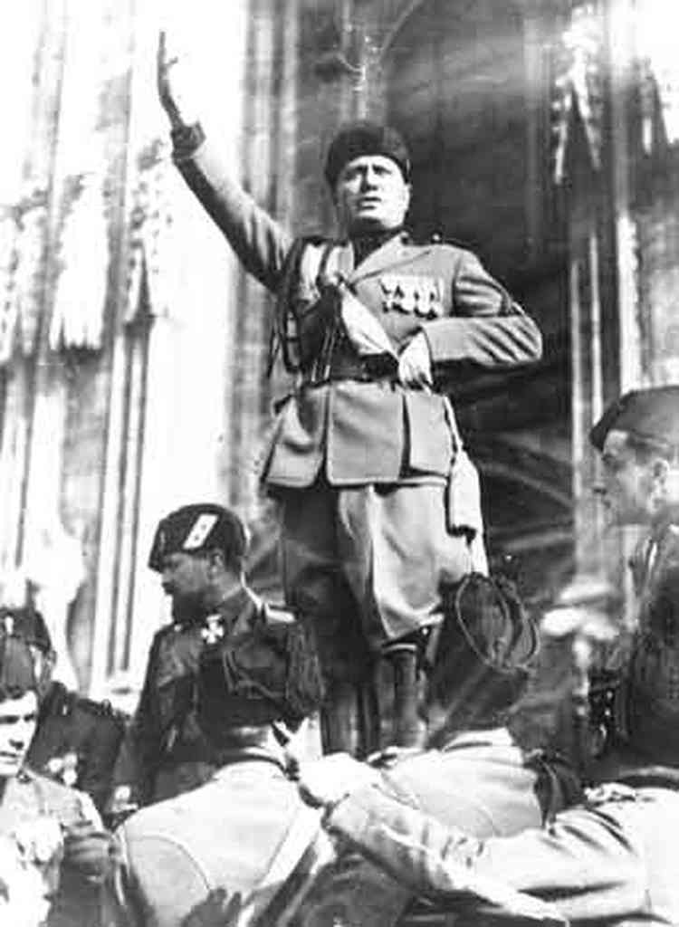 Benito Mussolini,