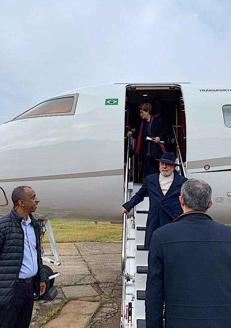 Lula chega a Porto Alegre em jatinho 