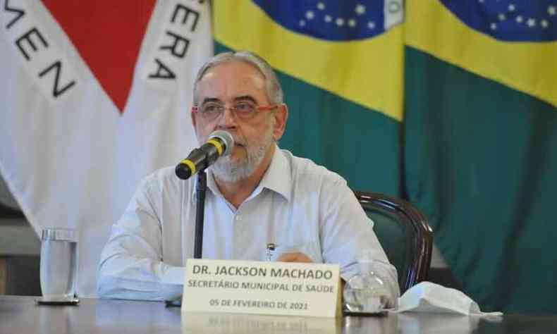Na foto, o secretrio de Sade, Jackson Machado Pinto(foto: Alexandre Guzanshe/EM/DA Press)