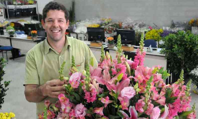 Wagner Arajo ampliou a empresa por acreditar que brasileiros esto aprendendo a comprar flores(foto: Paulo Filgueiras/EM/D.A Press)