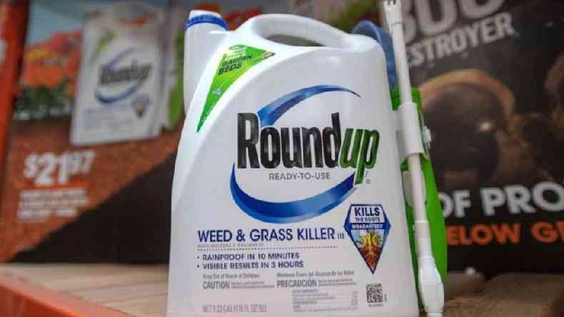 Monsanto lanou o glifosato no mercado em 1974, sob o nome comercial Roundup(foto: AFP)