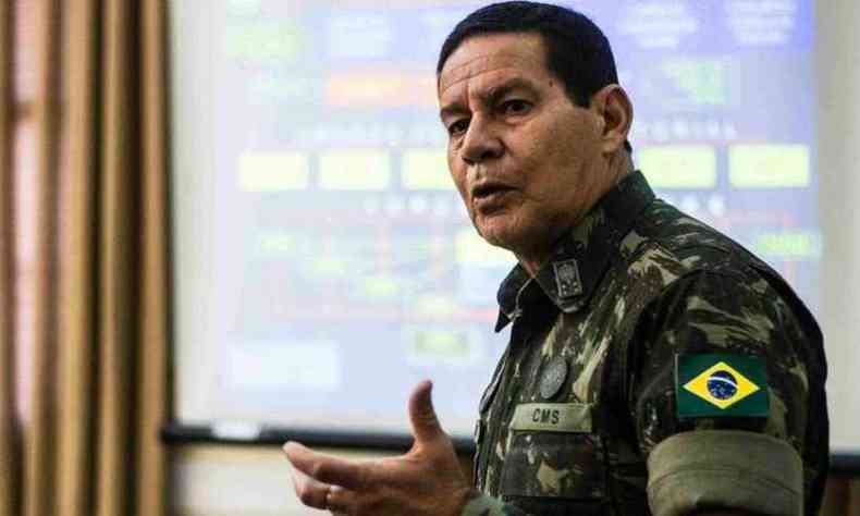 General Hamilton Mouro afirmou que 'cabe processo' por declaraes de que teria torturado Geraldo Azevedo(foto: Reproduo)