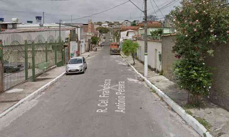 Agresses ocorreram na Rua Coronel Francisco Antnio Pereira, no Bairro Ressaca(foto: Reproduo/ Google Street View)
