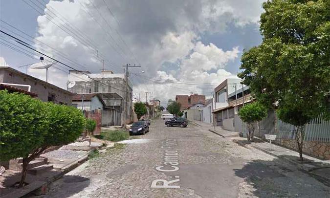 Sacola com o corpo do bebê foi deixada na Rua Campo Florido(foto: Reprodução da internet/Google Maps) Sacola com o corpo do bebê foi deixada na Rua Campo Florido(foto: Reprodução da internet/Google Maps)
