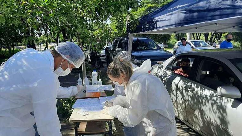 Antes do teste, os interessados devem responder a um questionário.(foto: Divulgação/Prefeitura de Formiga) Antes do teste, os interessados devem responder a um questionário.(foto: Divulgação/Prefeitura de Formiga)