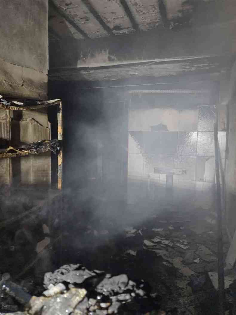 lavanderia de hospital em Caratinga pega fogo