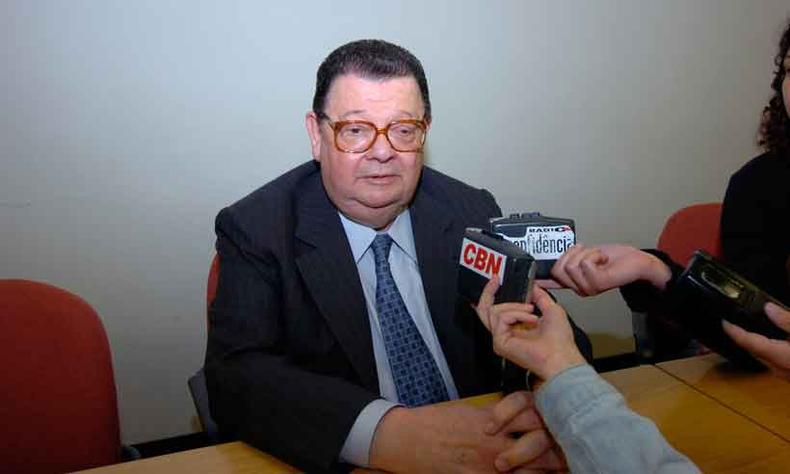 Delfim Netto foi o ministro do chamado 'Milagre Brasileiro', durante o regime militar(foto: JAIR AMARAL/EM/D.A.PRESS) Delfim Netto foi o ministro do chamado 'Milagre Brasileiro', durante o regime militar(foto: JAIR AMARAL/EM/D.A.PRESS)