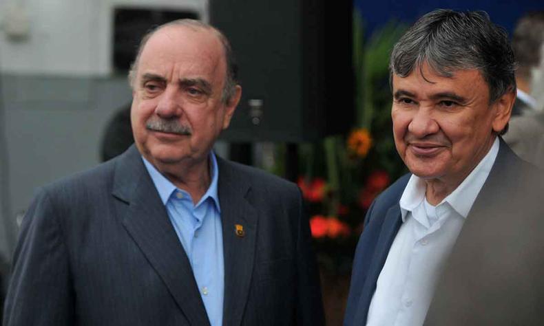 O prefeito Fuad Noman e o ministro Wellington Dias assinaram protocolo para contrataes terceirizadas pelo Cadnico
