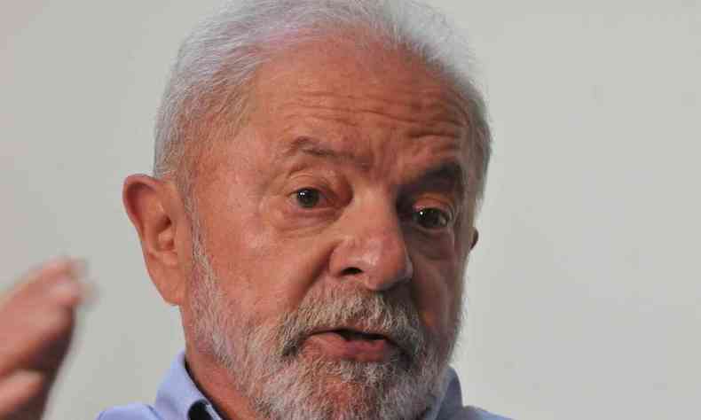 O candidato Lula, que concorre pelo PT  Presidncia da Repblica