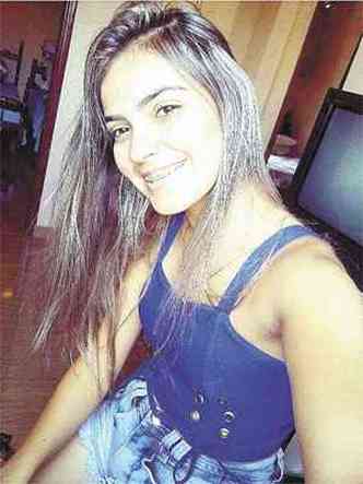 Gisele Lcia Campos, de 16 anos, foi estrangulada e morta no dia 3(foto: Facebook.com/Reproduo da internet)