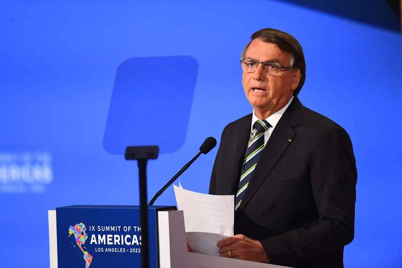 Jair Bolsonaro discursou no segundo dia de sua participao na Cpula das Amricas