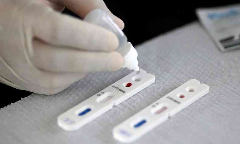 Desde que a Anvisa autorizou a aplicao de testes rpidos pelas farmcias a procura tem aumentado(foto: Reproduo/ Internet)