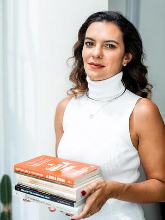 Aline De Rosa explica que um sono de qualidade só é possível com rotina e, para que isso aconteça, é necessário que os adultos observem como está o ritual do sono do filho, se o ambiente é adequado e qual foi o seu ritmo durante o dia (foto: Arquivo pessoal) Aline De Rosa