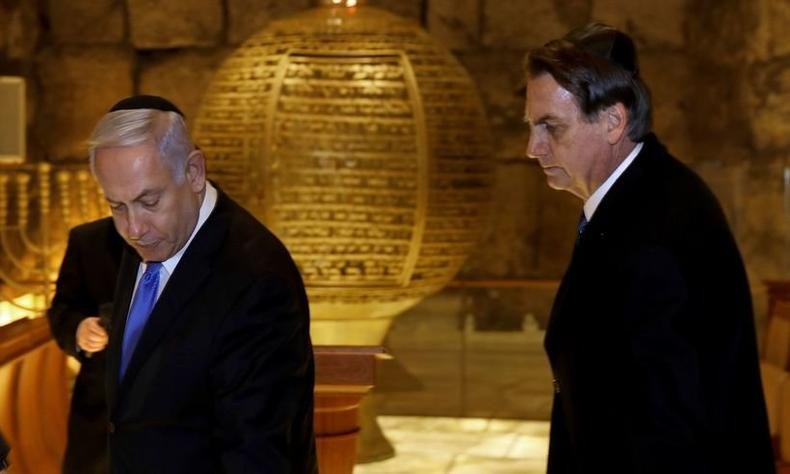 Bolsonaro visita sinagoga com primeiro ministro israelense Benjamin Netanyahu. Em entrevista a jornalistas, ele falou sobre a reforma da Previd�ncia(foto: MENAHEM KAHANA)