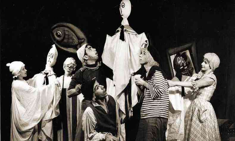 A estreia primeira montagem do clssico %u201CPluft, o fantasminha%u201D, em 1955(foto: Tablado/acervo/reproduo)