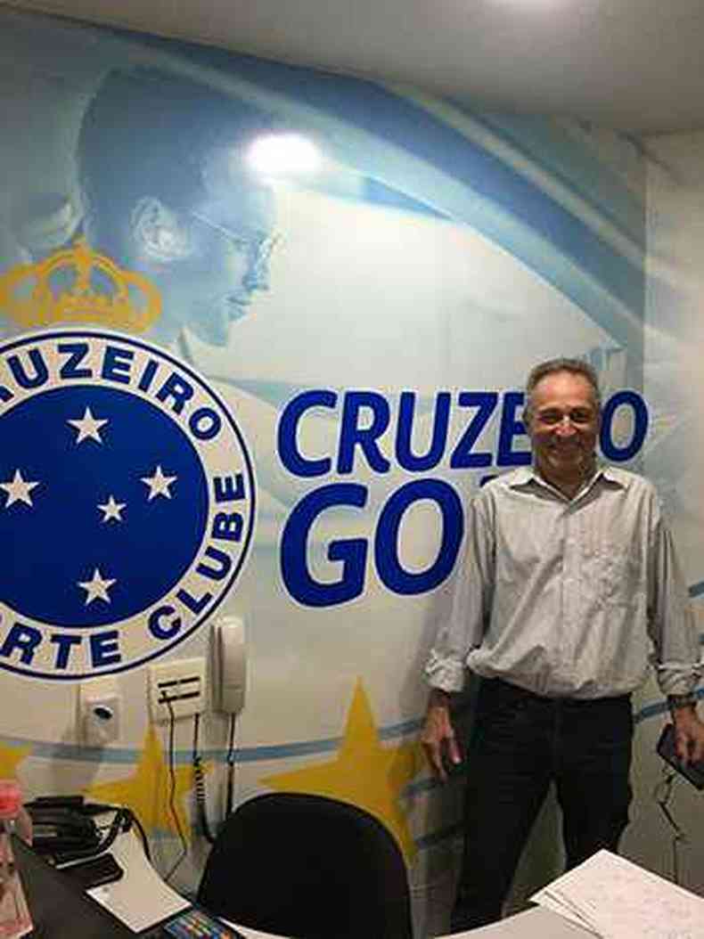Motorista Homero Franco, um dos primeiros a usar o novo aplicativo Cruzeiro Go!(foto: Divulgao)