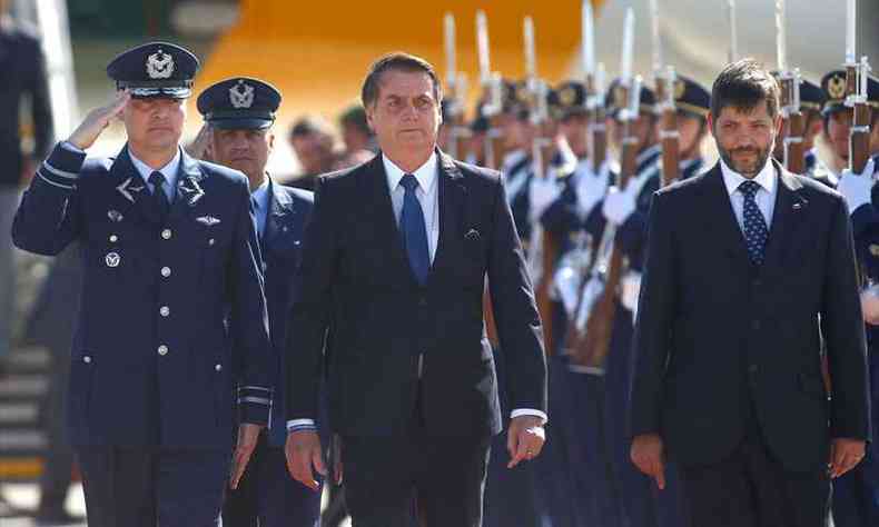 Bolsonaro se junta a outros seis presidentes sul-americanos para uma cpula de integrao(foto: Reuters/Esteban Garay/Direitos reservados )