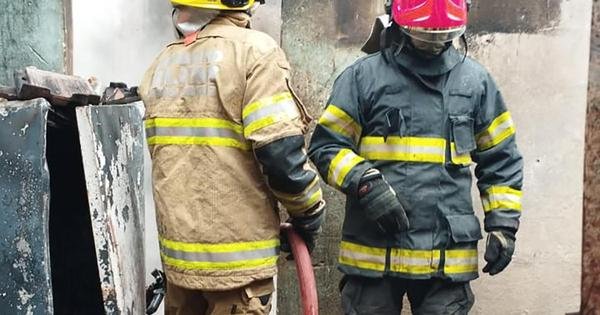  Vizinhos resgatam idoso de casa em chamas no Sul de Minas 