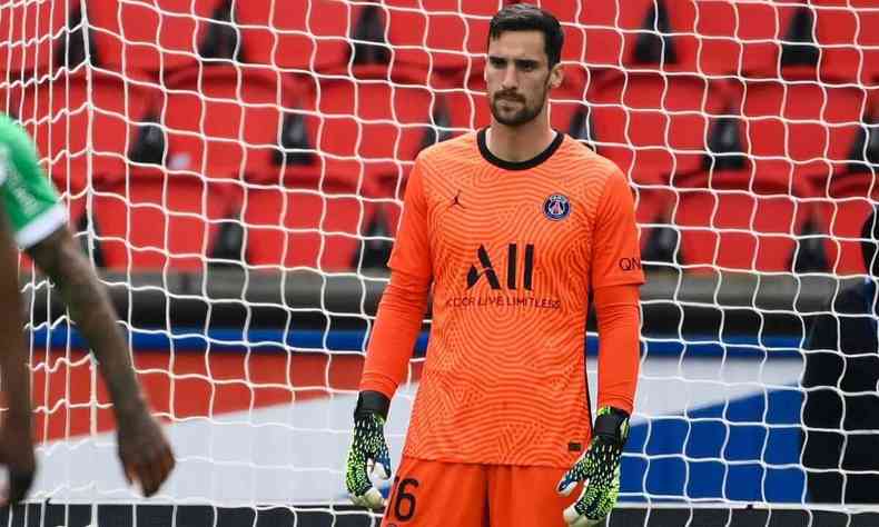 Imagem do goleiro espanhol do PSG, Sergio