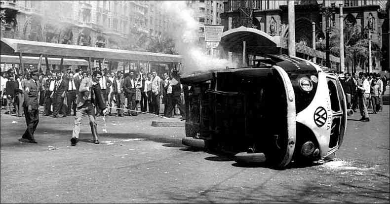 O documentrio O dia que durou 21 anos revela a influncia dos EUA no golpe de 1964(foto: Pequi Filmes/Divulgao)