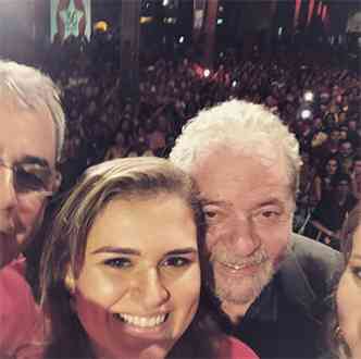 ''Incio de uma nova etapa da minha vida na poltica, como sempre, crescendo na adversidade, com a ficha abonada pelo homem que mudou o Brasil'', diz em seu Instagram (foto: Reproduo/Instagram )