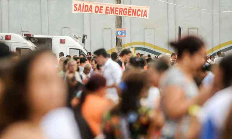 Simulados e muita apreensão marca a população de Barão de Cocais desde as primeiras evacuações ocorridas em fevereiro(foto: Leandro Couri/EM/D.A Press)