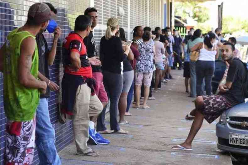 Especialistas preveem crescimento da fila de desempregados(foto: Marcelo Ferreira/CB/D.A Press )