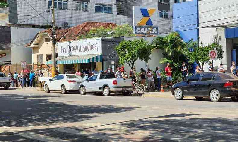 Prefeito cedeu  presso dos comerciantes e liberou a retomada das atividades comeciais(foto: Divulgao/ Prefeitura de Bom Despacho)