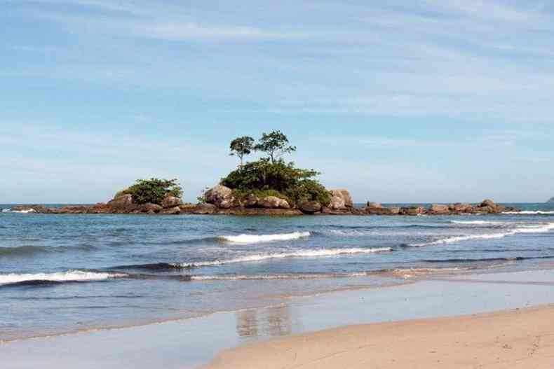 Vista de Ilhabela, no litoral de So Paulo