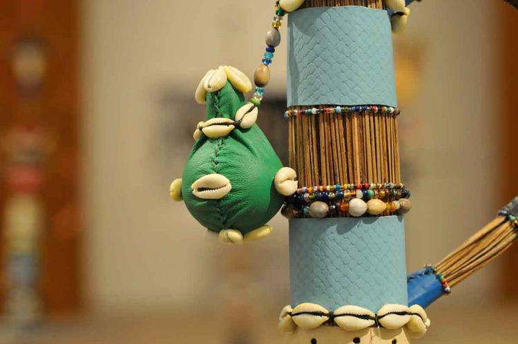 Pela criada por Mestre Didi exposta em Inhotim