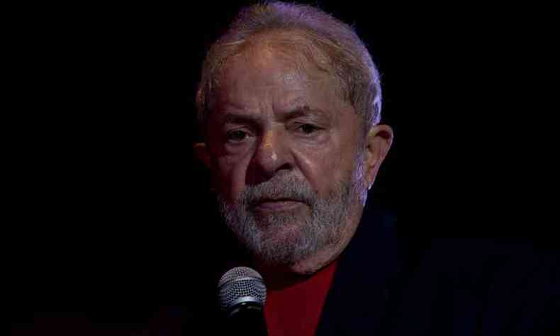 Lula teve a pena aumentada pelo TRF4 para 12 anos e um ms de priso(foto: Paulo Lopes)