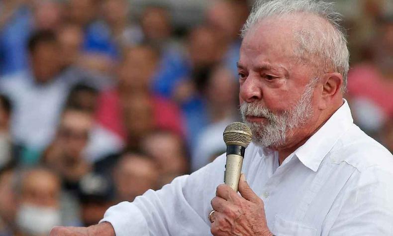 Em eventual segundo turno, ex-presidente Lula venceria o presidente Jair Bolsonaro(foto: Miguel Schincariol/AFP) Luiz Inácio Lula da Silva (PT)