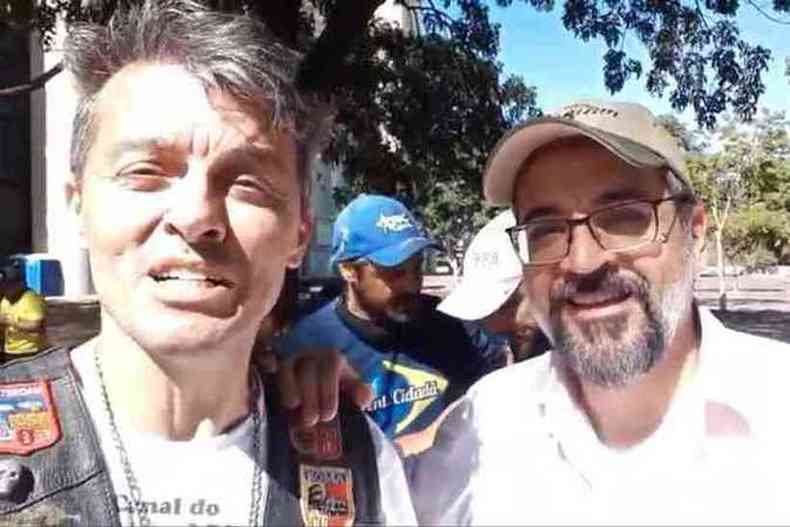 Ministro foi visto s 10h30 de domingo, 14, sem a mscara, quando participava de ato com apoiadores de Bolsonaro (foto: Reproduo/Youtube)