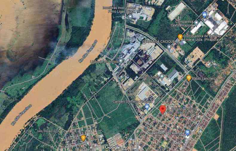 Foto do Google Maps da casa em Pirapora, do lado do Velho Chico