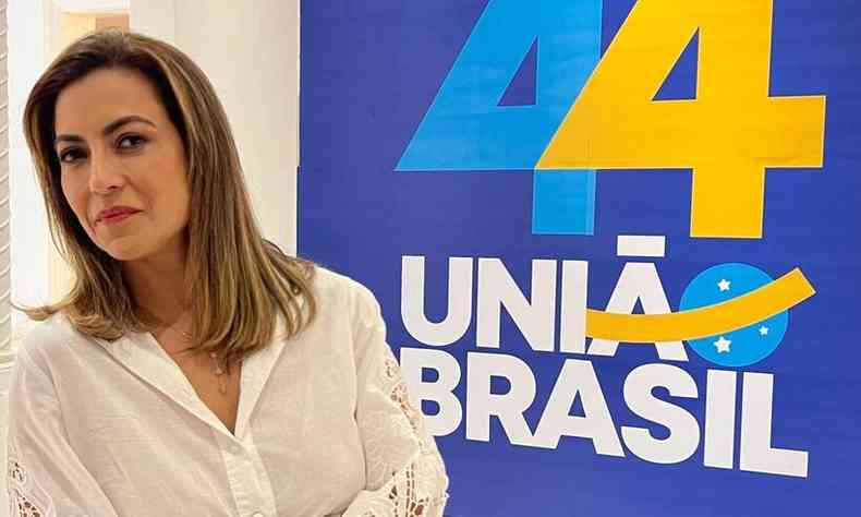 Soraya com Smbolo do Unio Brasil