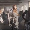 Bailarinas do clipe da Florence + The Machine enfrentam a guerra em Kiev