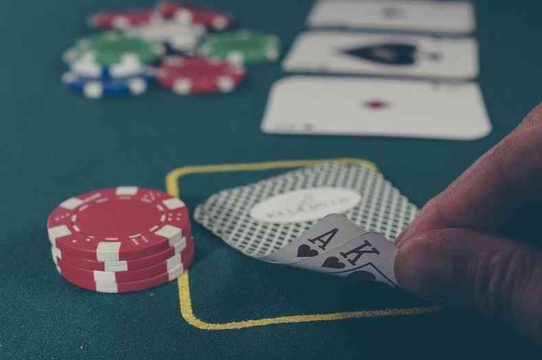 Saiba quais so as dicas mais importantes para se sair bem no poker
