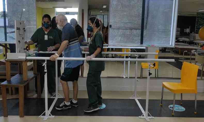 A fisioterapia  um dos pilares da recuperao de pacientes no hospital de transio Paulo de Tarso(foto: Izabelle Lima/Divulgao)