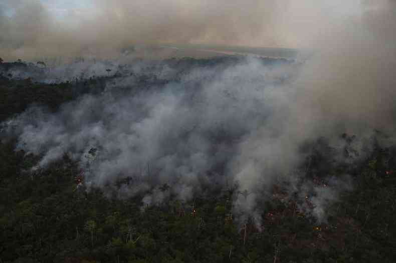 Imagem de queimada na Amazônia, registrada em 2021