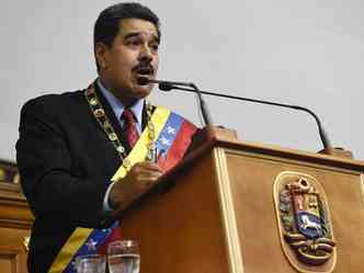 Maduro pede apoio para estado de emergncia contra crise econmica(foto: AFP PHOTO / JUAN BARRETO )