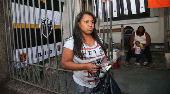 Rosana Moura empreendeu e alugou as varandas da vizinhana para expandir os negcios(foto: Joao Miranda/Esp. EM/D.A Press)