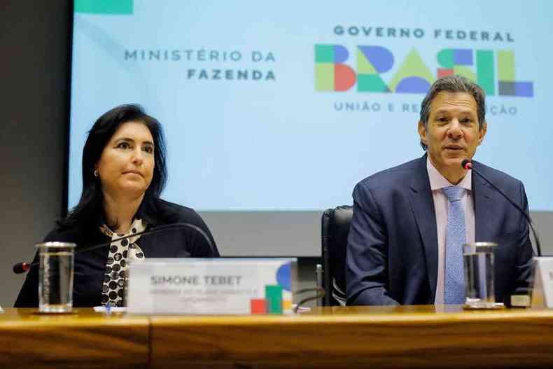 A ministra do Planejamento, Simone Tebet, e o ministro da Fazenda, Fernando Haddad apresentaram a proposta de Oramento de 2024