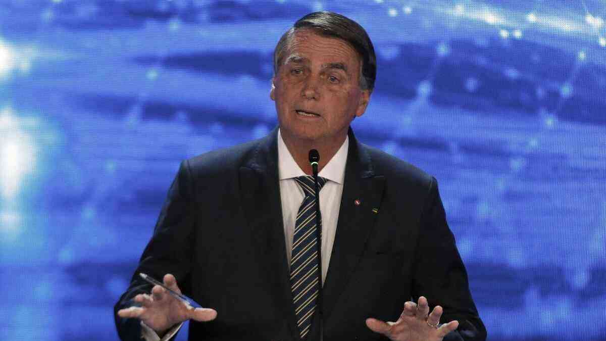 Bolsonaro cierra el debate criticando a los gobiernos de Argentina, Chile y Colombia