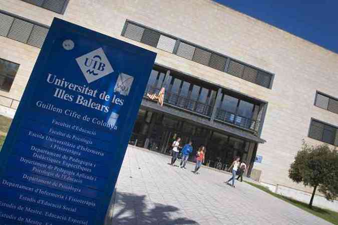 Universidade das Ilhas das Ilhas Baleares seria palco da tragdia(foto: AFP PHOTO / Jaime REINA )