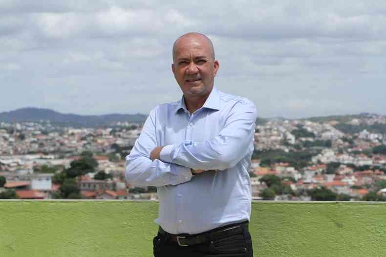 ''Sempre tive o apoio de parceiros. A Ceasa, principalmente, nunca deixou faltar nada para a gente. Pessoas que mexem com cestas tambm sempre nos ajudam, assim como empresrios que auxiliam com o combustvel''(foto: Edsio Ferreira/EM/D.A Press)